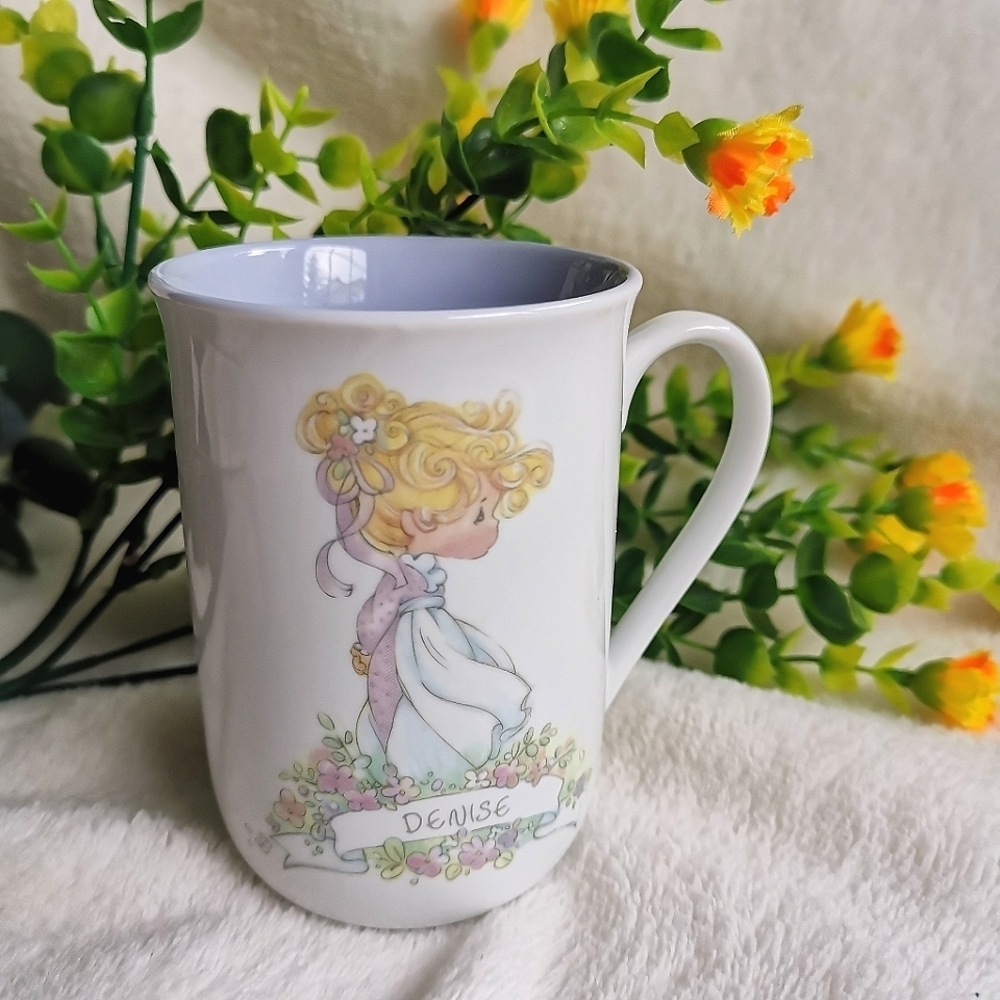 🩵3/$25🩵Vintage Precious Moments Denise Namesake Mug. 1990